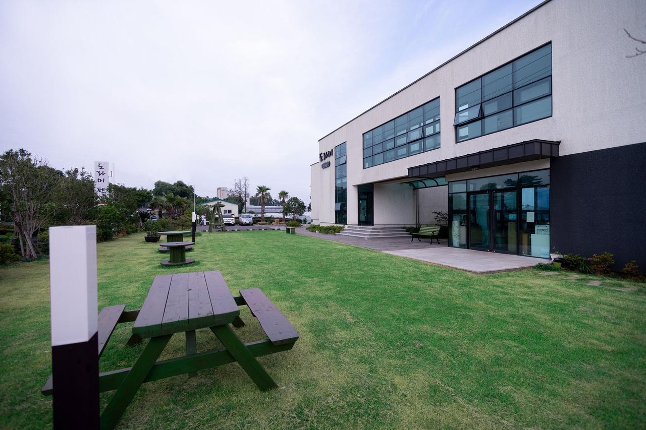 Dorami Pension Seogwipo Exterior photo