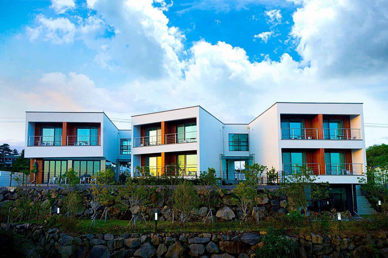 Dorami Pension Seogwipo Exterior photo
